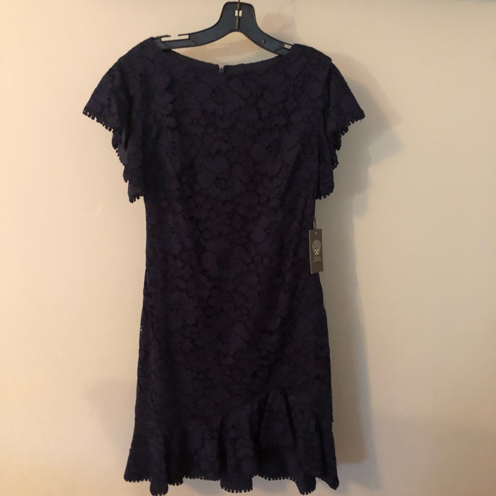NWT Vince Camuto size 2 Navy lace dress